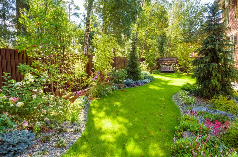 Privacy Landscaping in Honolulu, HI